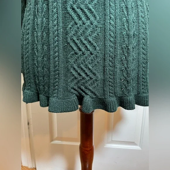 Lane Bryant Cozy Forest Green Cable Knit Sweater - Picture 4 of 14